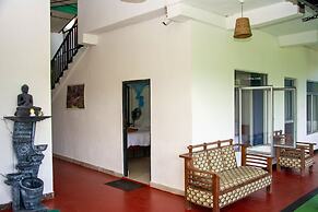9 Arch View Rest Inn