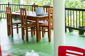9 Arch View Rest Inn
