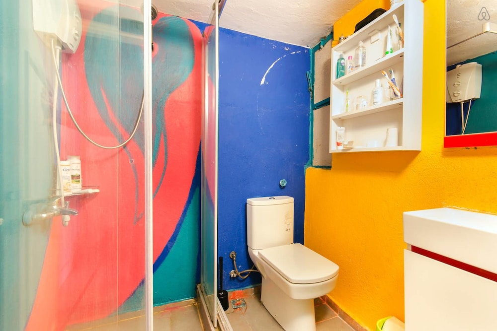 Shantihome Hostel