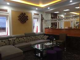 Lavender Hotel