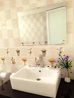 Lavender Hotel