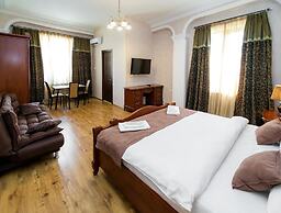 Elia Palace Hotel