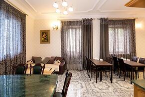 Elia Palace Hotel