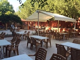 OSKAR HOTEL