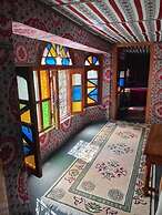 Riad Carole
