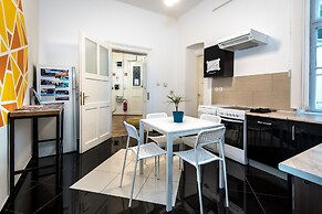 Avenue Hostel