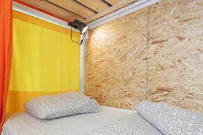 Avenue Hostel