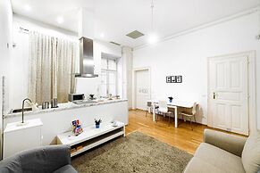 Avenue Hostel