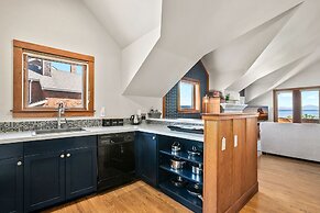 Saratoga Inn