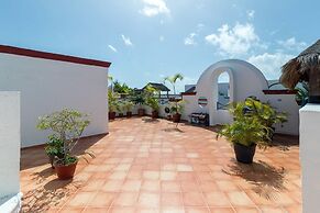Hacienda San Jose by CocoBR