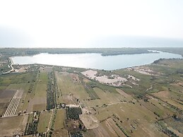 Kaiafas Lake Hotel