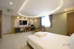 The King Hotel