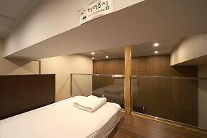The King Hotel