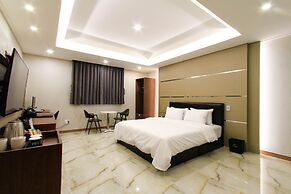 The King Hotel
