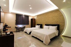 The King Hotel