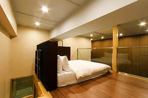The King Hotel