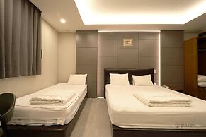 The King Hotel