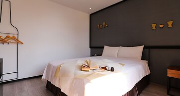 Hotel Initial-Beer