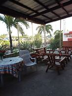 Pete's Inn