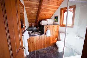 Kauri House