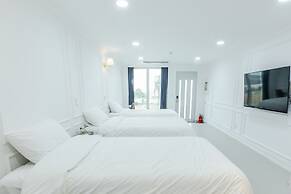 Gladsheim Hotel