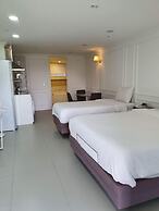 Gladsheim Hotel