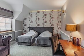 Hotel Poledno