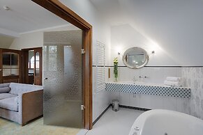 Hotel Poledno