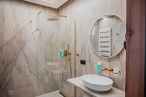 Hotel Poledno