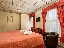 The Oak Lea Hotel