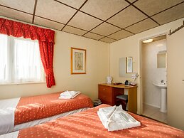 The Oak Lea Hotel