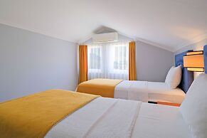 Gold Lion Apart Hotel