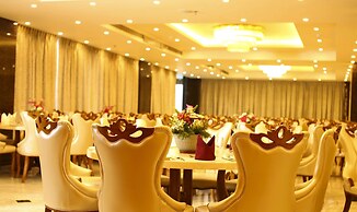 The Grand Mountain Hotel