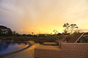 The Grand Mountain Hotel