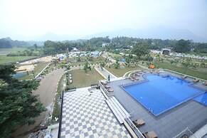 The Grand Mountain Hotel