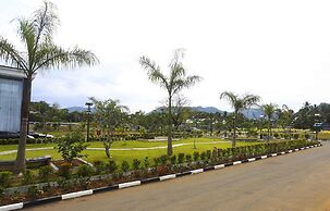 The Grand Mountain Hotel