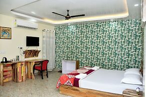 GKM Grand Hotel
