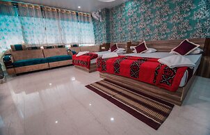 GKM Grand Hotel