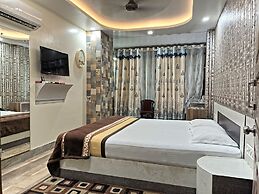 GKM Grand Hotel
