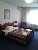 Rotasar Hotel