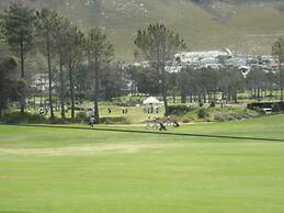 Mulligans Golf Lodge