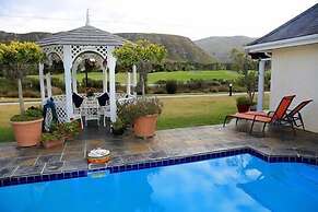 Mulligans Golf Lodge