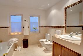 Arcos Gardens Sol Rent Golf