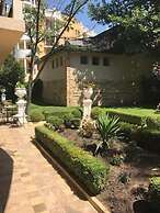 Golden Pearl Hotel