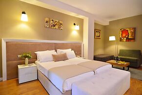 Sandy Beach Resort