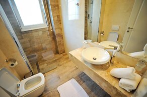 Sandy Beach Resort