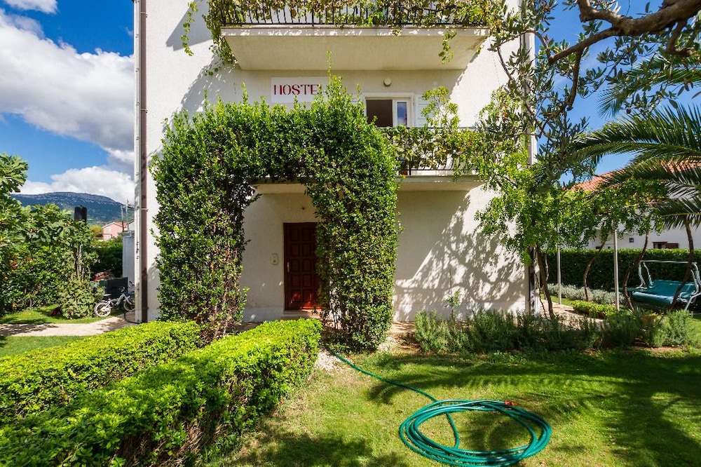 Hostel Oktarin