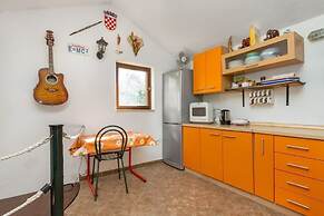 Hostel Oktarin