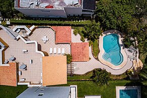 Casa Gran Escape by Playa Paradise
