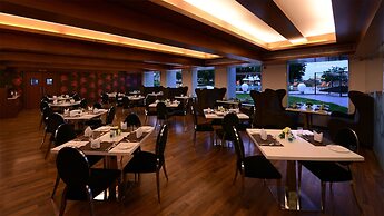 Top3 Lords Resort Bhavnagar